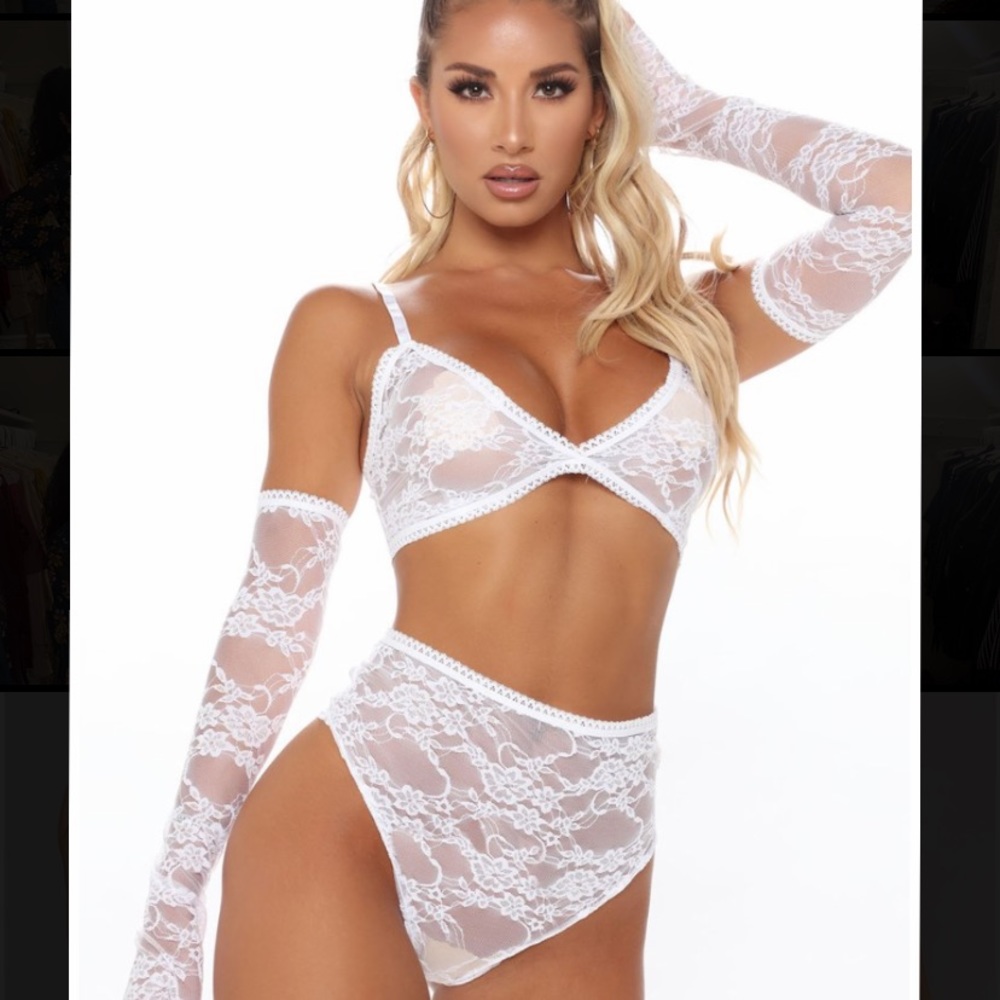 NWT 3- piece lingerie set